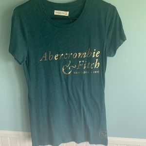 Green Abercrombie T-Shirt with gold writing! Soft